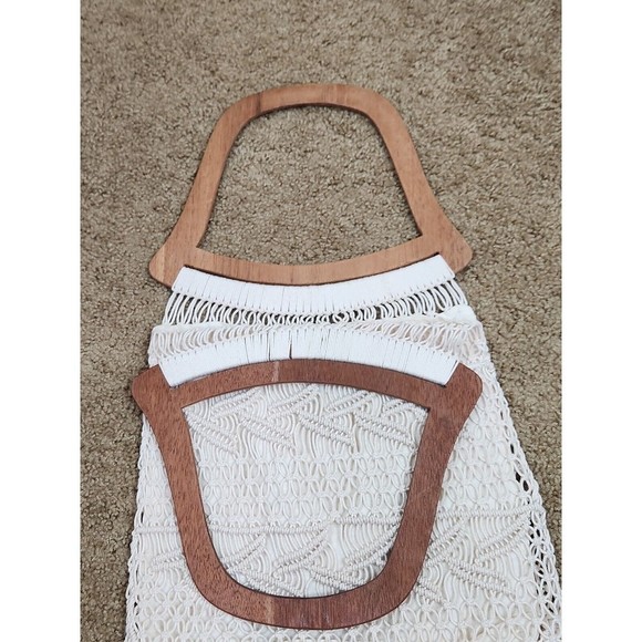 Vintage Macrame Crochet Hand Bag with Wooden Handle Cream Beachy Boho Lined - Picture 8 of 12